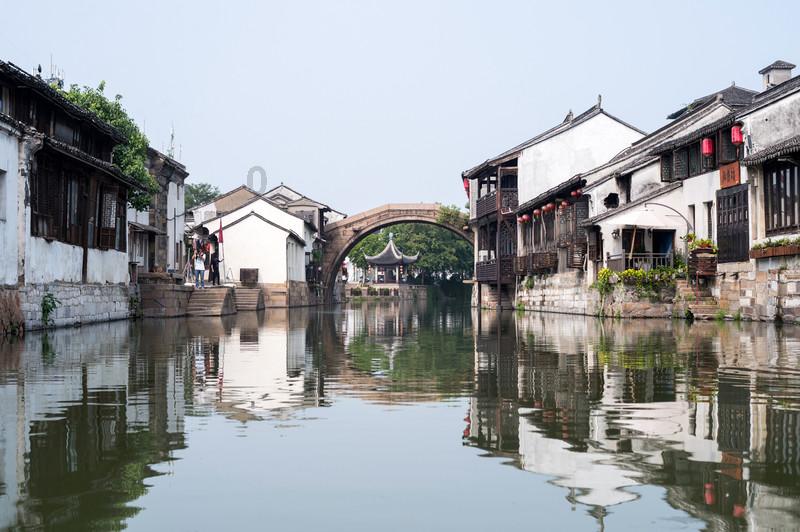 汽车怎么区分前驱还是后驱游戏画面